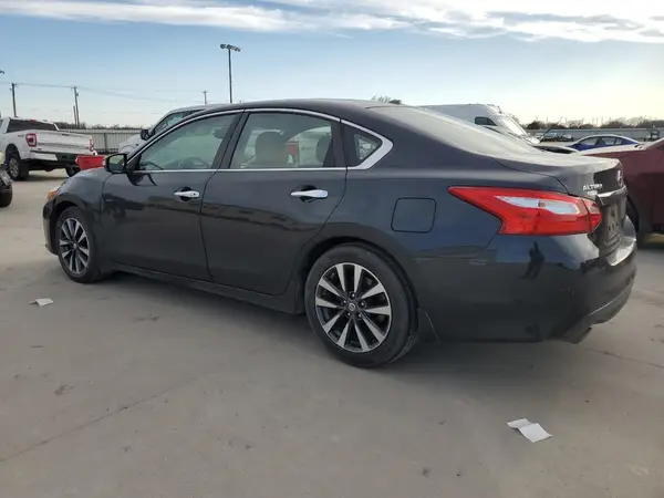 1N4AL3AP4HC156891 2017 NISSAN ALTIMA - Image 2