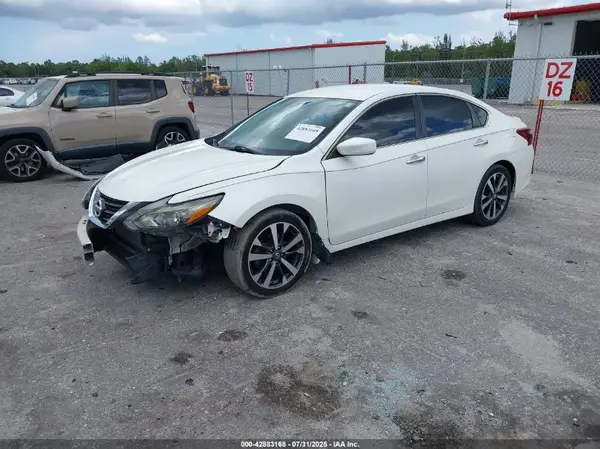 1N4AL3AP4HC158673 2017 NISSAN ALTIMA - Image 2