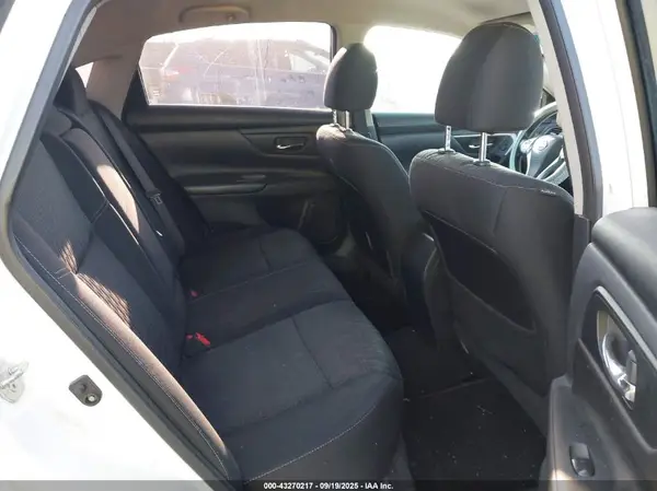 1N4AL3AP4HC159564 2017 NISSAN ALTIMA - Image 8
