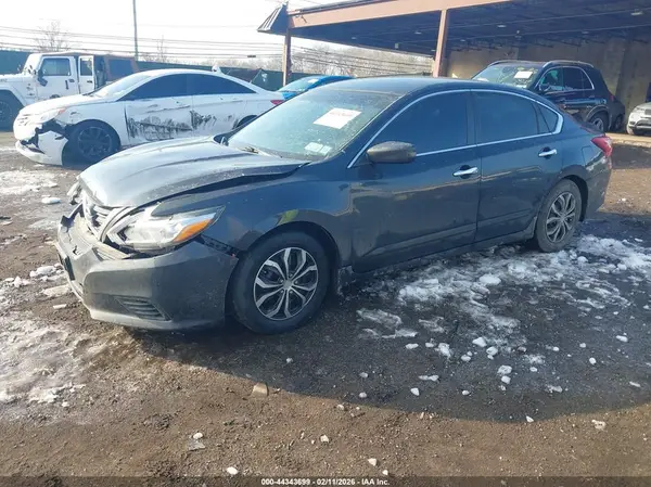 1N4AL3AP4HC159631 2017 NISSAN ALTIMA - Image 2