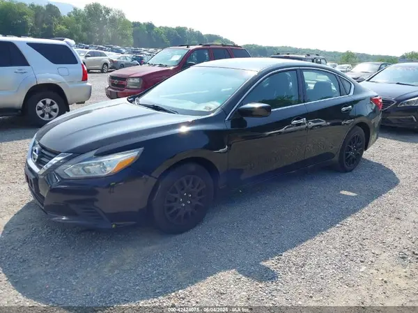 1N4AL3AP4HC159886 2017 NISSAN ALTIMA - Image 2