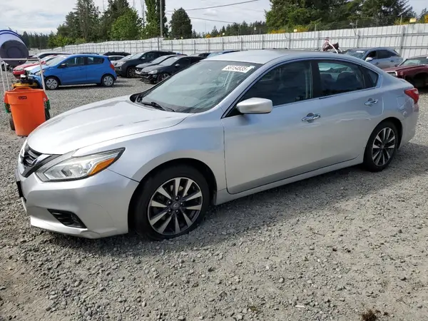 1N4AL3AP4HC161380 2017 NISSAN ALTIMA - Image 1
