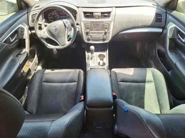 1N4AL3AP4HC161556 2017 NISSAN ALTIMA - Image 8
