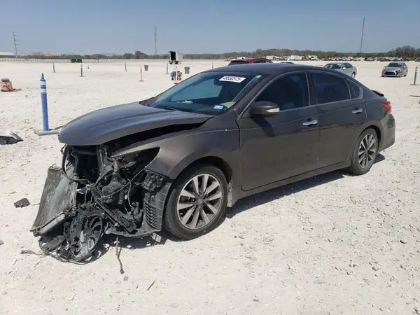 1N4AL3AP4HC162433 2017 NISSAN ALTIMA - Image 1