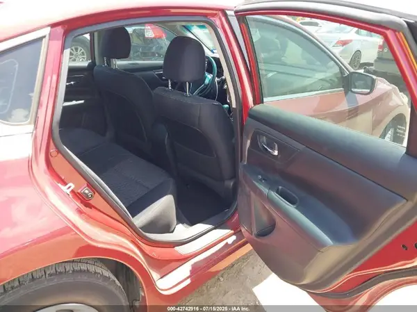 1N4AL3AP4HC166787 2017 NISSAN ALTIMA - Image 8