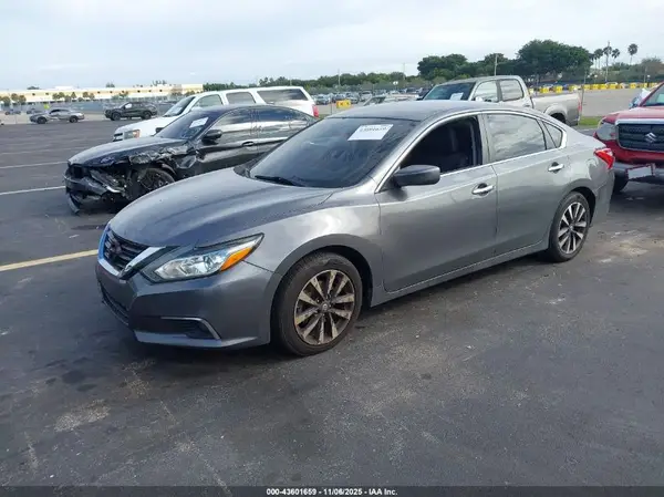 1N4AL3AP4HC168992 2017 NISSAN ALTIMA - Image 2