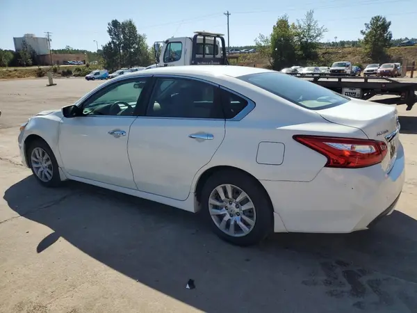 1N4AL3AP4HC170855 2017 NISSAN ALTIMA - Image 2