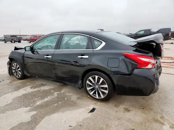 1N4AL3AP4HC171049 2017 NISSAN ALTIMA - Image 2