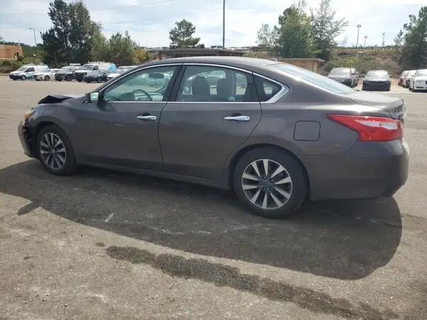 1N4AL3AP4HC172914 2017 NISSAN ALTIMA - Image 2