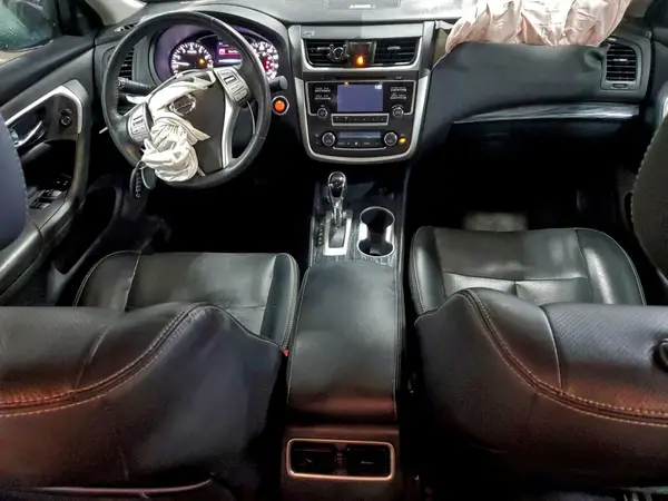 1N4AL3AP4HC175036 2017 NISSAN ALTIMA - Image 8