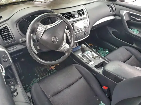 1N4AL3AP4HC176428 2017 NISSAN ALTIMA - Image 8