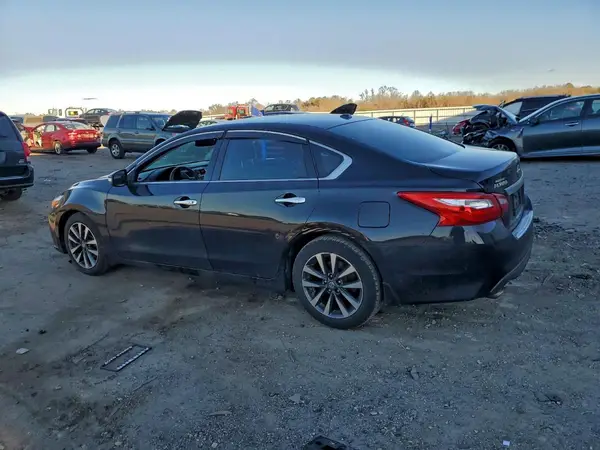 1N4AL3AP4HC176445 2017 NISSAN ALTIMA - Image 2
