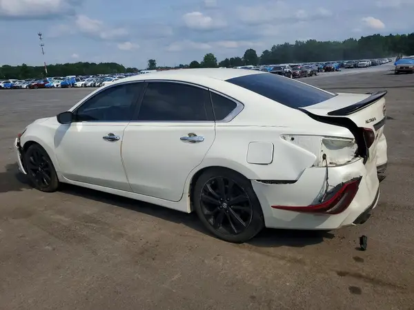 1N4AL3AP4HC179037 2017 NISSAN ALTIMA - Image 2