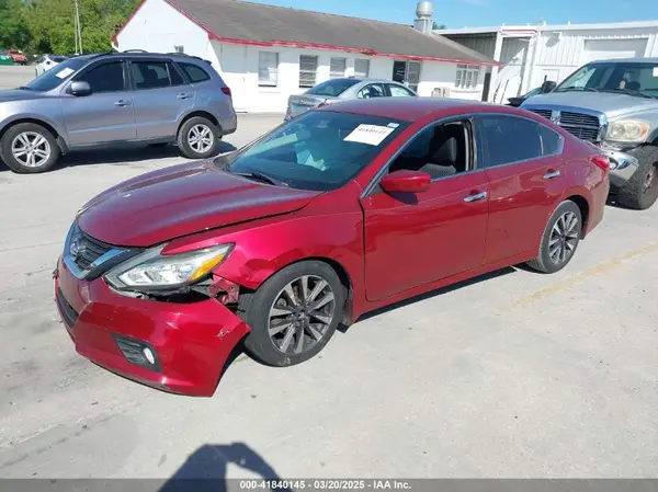1N4AL3AP4HC179216 2017 NISSAN ALTIMA - Image 2