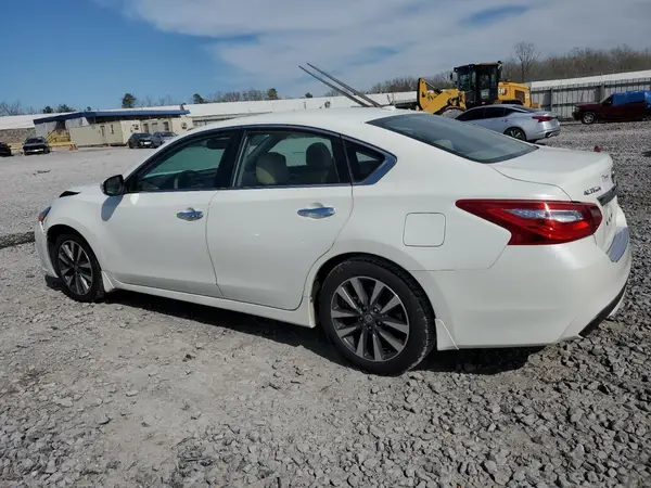 1N4AL3AP4HC183685 2017 NISSAN ALTIMA - Image 2
