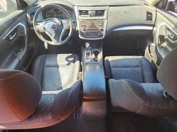 1N4AL3AP4HC184884 2017 NISSAN ALTIMA - Image 8