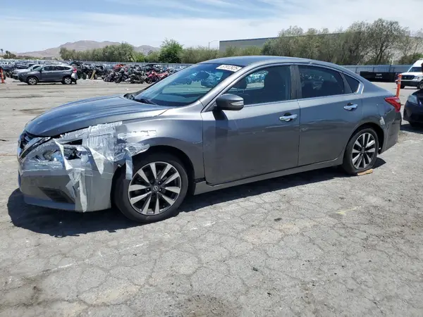 1N4AL3AP4HC185274 2017 NISSAN ALTIMA - Image 1