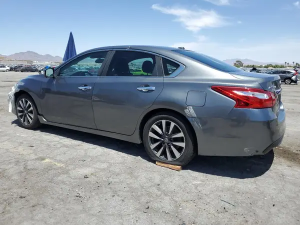 1N4AL3AP4HC185274 2017 NISSAN ALTIMA - Image 2