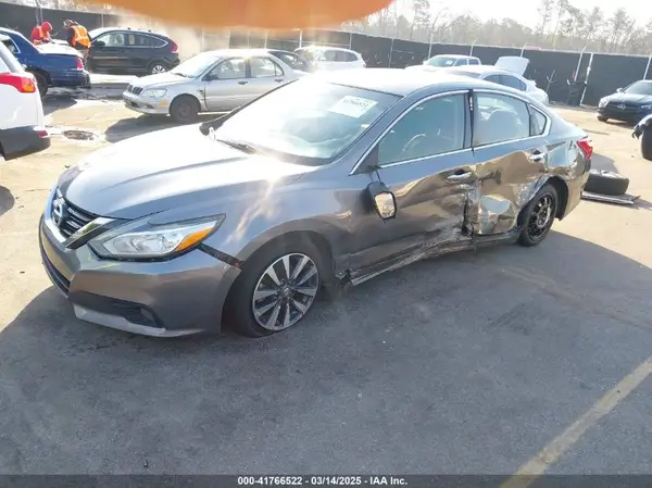 1N4AL3AP4HC185307 2017 NISSAN ALTIMA - Image 2