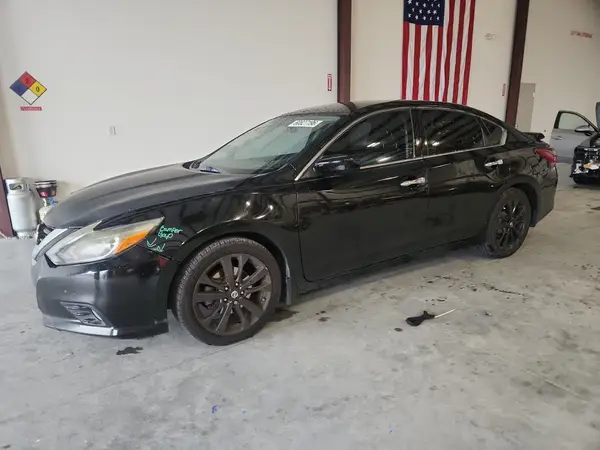 1N4AL3AP4HC188644 2017 NISSAN ALTIMA - Image 1