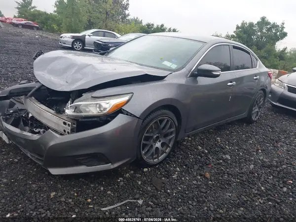 1N4AL3AP4HC190376 2017 NISSAN ALTIMA - Image 2