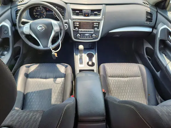 1N4AL3AP4HC192788 2017 NISSAN ALTIMA - Image 8