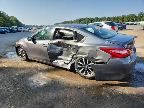 1N4AL3AP4HC193858 2017 NISSAN ALTIMA - Image 2