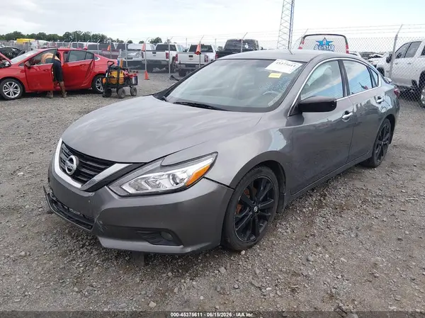 1N4AL3AP4HC194914 2017 NISSAN ALTIMA - Image 2