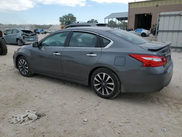 1N4AL3AP4HC194931 2017 NISSAN ALTIMA - Image 2