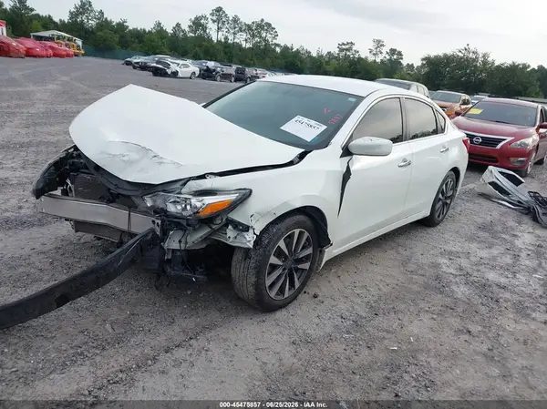1N4AL3AP4HC195920 2017 NISSAN ALTIMA - Image 2