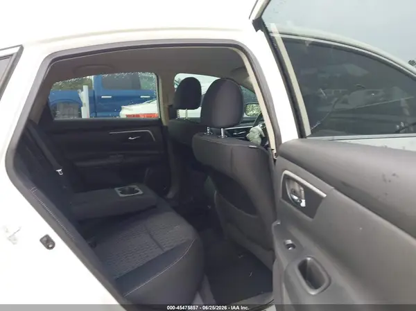 1N4AL3AP4HC195920 2017 NISSAN ALTIMA - Image 8