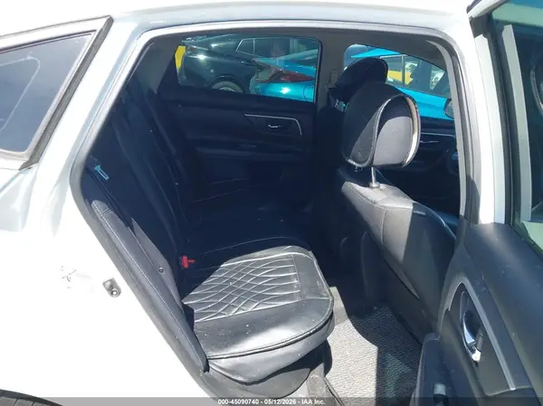 1N4AL3AP4HC201070 2017 NISSAN ALTIMA - Image 8