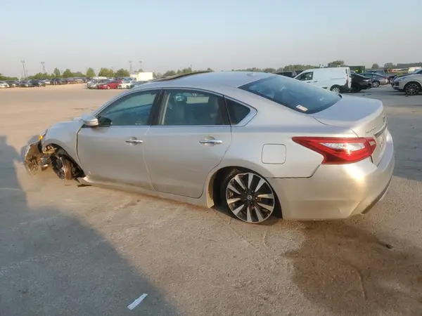 1N4AL3AP4HC206172 2017 NISSAN ALTIMA - Image 2