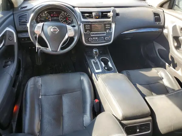 1N4AL3AP4HC211095 2017 NISSAN ALTIMA - Image 8