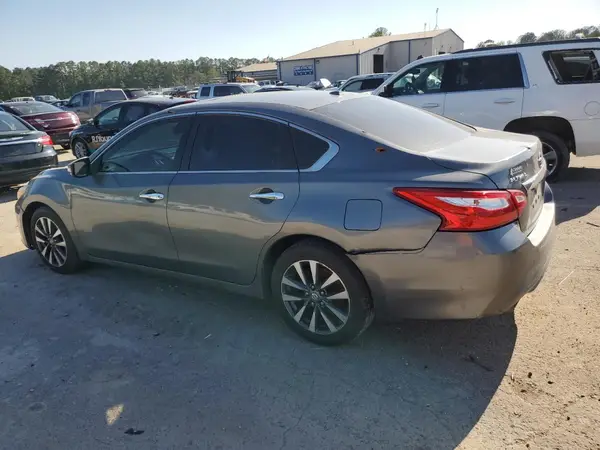 1N4AL3AP4HC211615 2017 NISSAN ALTIMA - Image 2