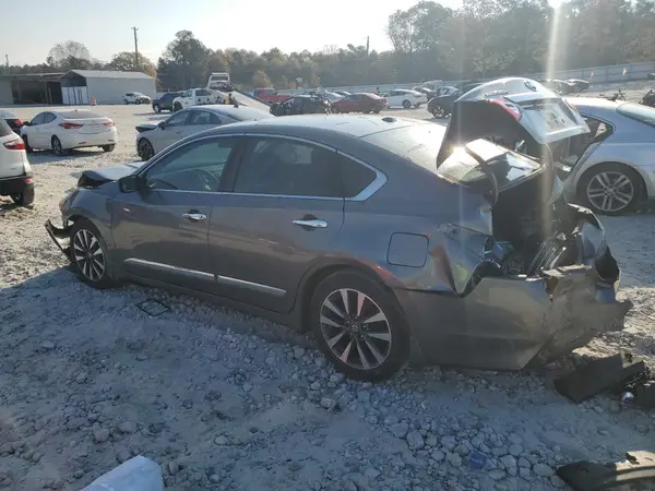 1N4AL3AP4HC217138 2017 NISSAN ALTIMA - Image 2