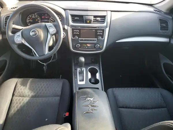 1N4AL3AP4HC217138 2017 NISSAN ALTIMA - Image 8