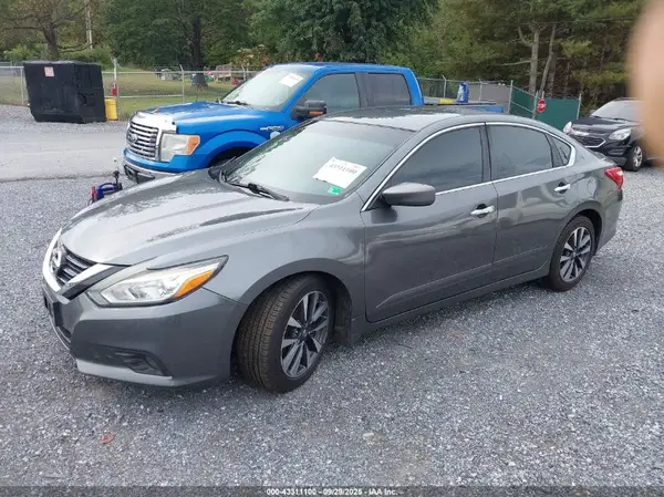 1N4AL3AP4HC223991 2017 NISSAN ALTIMA - Image 2