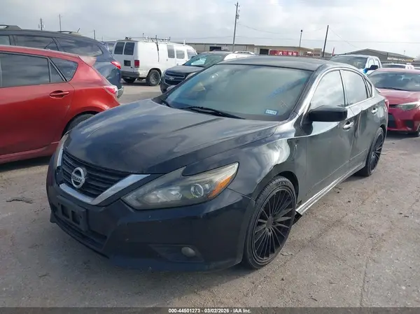 1N4AL3AP4HC224820 2017 NISSAN ALTIMA - Image 2