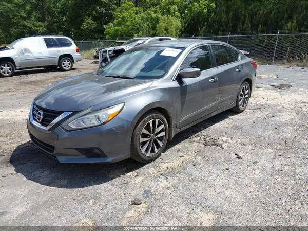 1N4AL3AP4HC225076 2017 NISSAN ALTIMA - Image 2