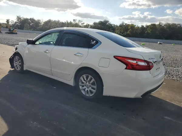 1N4AL3AP4HC226762 2017 NISSAN ALTIMA - Image 2