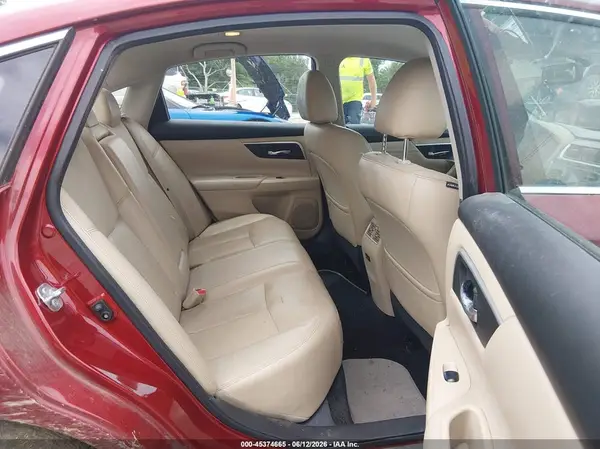 1N4AL3AP4HC227877 2017 NISSAN ALTIMA - Image 8