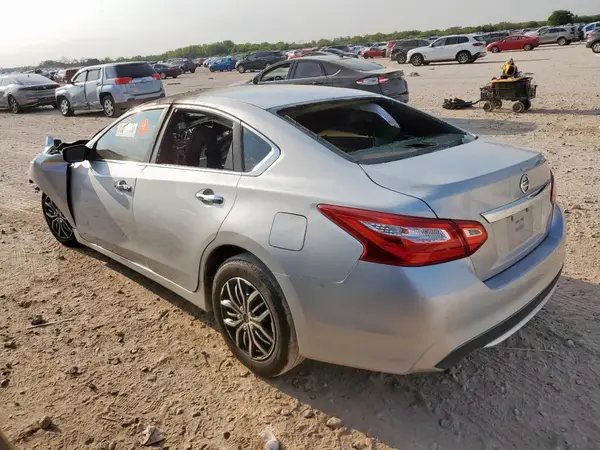 1N4AL3AP4HC228415 2017 NISSAN ALTIMA - Image 2