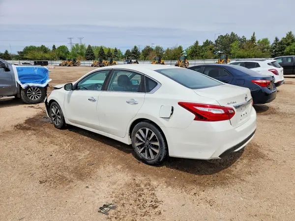 1N4AL3AP4HC229340 2017 NISSAN ALTIMA - Image 2