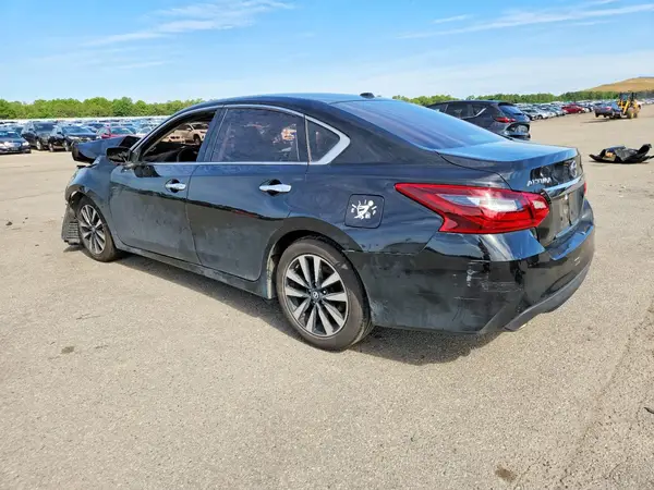 1N4AL3AP4HC229967 2017 NISSAN ALTIMA - Image 2