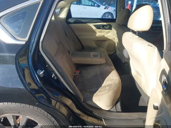 1N4AL3AP4HC230343 2017 NISSAN ALTIMA - Image 8