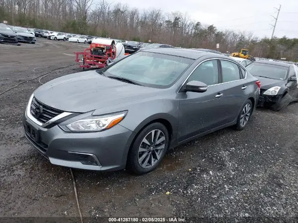 1N4AL3AP4HC231234 2017 NISSAN ALTIMA - Image 2