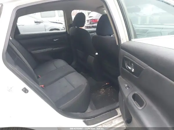 1N4AL3AP4HC232268 2017 NISSAN ALTIMA - Image 8
