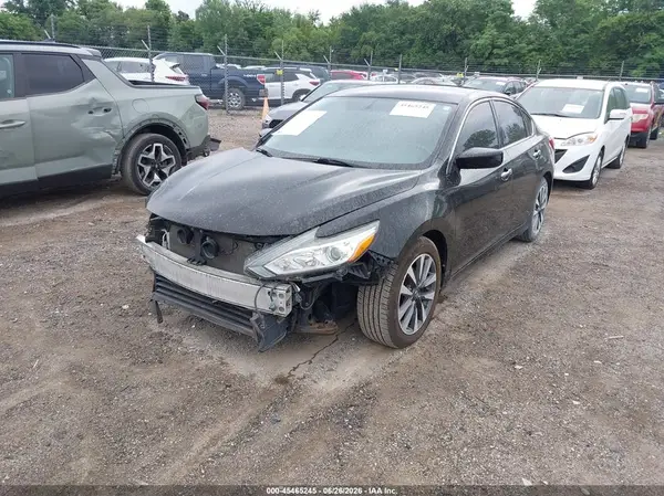 1N4AL3AP4HC235428 2017 NISSAN ALTIMA - Image 2