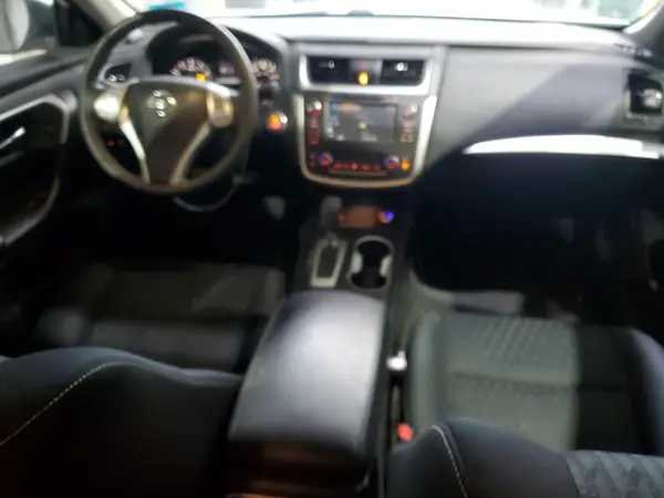 1N4AL3AP4HC240130 2017 NISSAN ALTIMA - Image 8